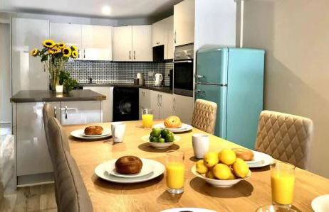 Well Decorated Home Charming Village Location - Foto 1