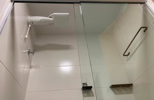 Studio Maria Apê um charme no 915 vaga de garagem exclusiva Centro - Foto 46