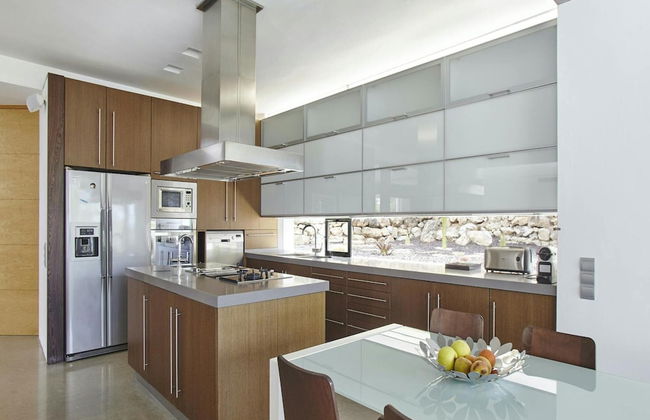 Luxury Villa With sea and Sunsets Views - Photo 10