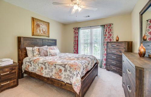 Spacious Richmond Hill Hideaway with Deck! - Foto 24