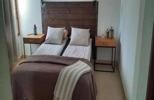 Charming Holiday Home in Arona with Private Heated Pool - Foto 20