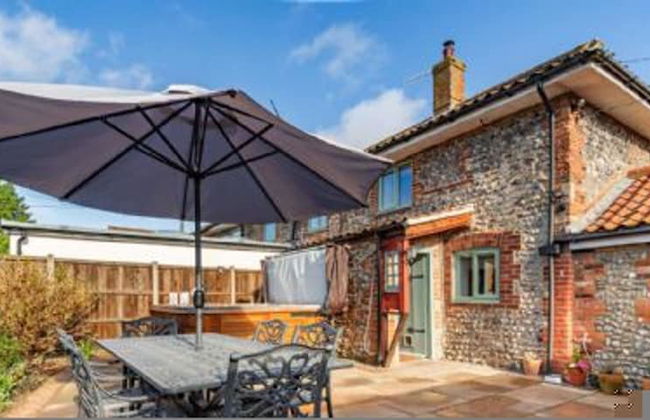 Host Stay Sand Pit Cottage - Foto 1