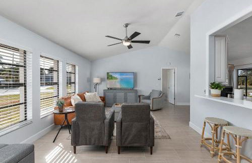 The Annabelle-- Bright 4 Bedroom Home, Heated Pool - Foto 20