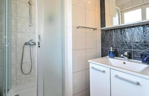 Nice Home In Prugovo With Jacuzzi - Foto 38