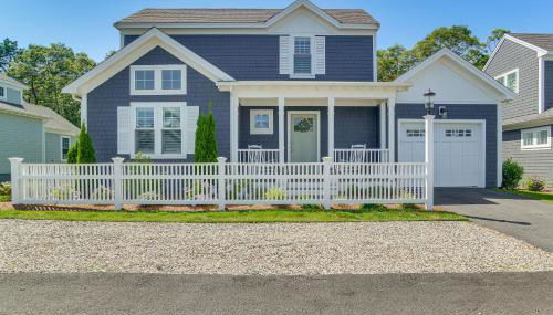 2 Mi to Public Beach! Cape Cod Gem with Fire Pit - Foto 2