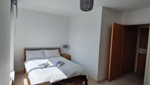 Homely Spacious 3 bedrooms duplex with roof-top next to Victoria Park & regent's canal in vibrant East End London - Foto 4