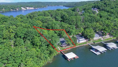 Lakefront Family Home Private Dock with Huge Views - Foto 2