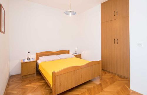 Comfortable Kastel Stafilic Apartment with Balcony - Two Bedroom Apartment with Balcony and Sea View - Foto 14