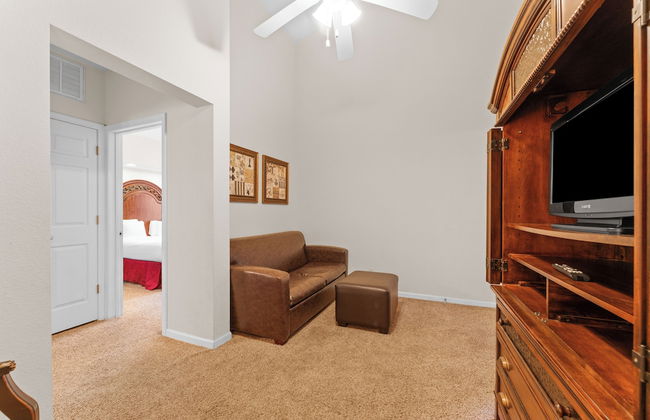 Grand Crowne Resort - Photo 70