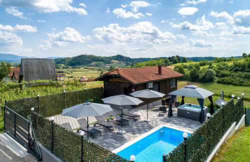 AquaHaven With Private Pool And Wellness - Happy Rentals - Foto 19