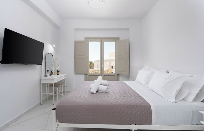 Yiota Collection 4 Suites & 4 Prive Jacuzzi - Foto 21