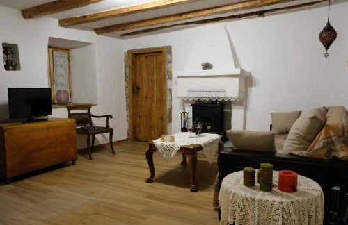 Linos Traditional Cottage - Foto 16