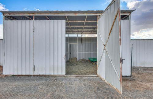 On 17-Acre Lot with Barn and Patio Rural Aztec Home - Foto 31