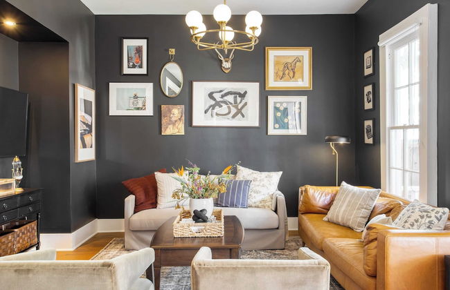 Ramsey by Avantstay Modern Character Home in Austin w/ Pool! - Foto 5