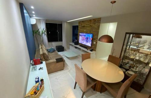 Seu Refúgio Apt Amplo e Central, perto de tudo - Photo 1