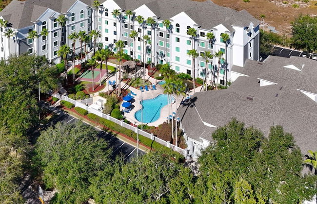 Disney Epic 1st Floor Shuttle - Foto 17