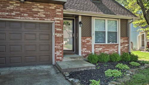 Modern Townhome with Fireplace Near Stoll Park - Foto 3