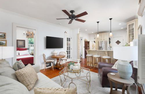 Charming Geneva Cottage Walk 4 Blks to Downtown - Foto 12