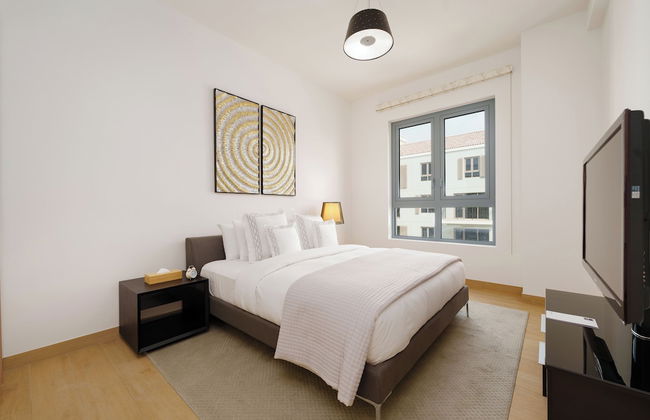 Maison Privee - Stunning Waterfront Apt w/ Open Sea Vws in La Mer - Foto 11