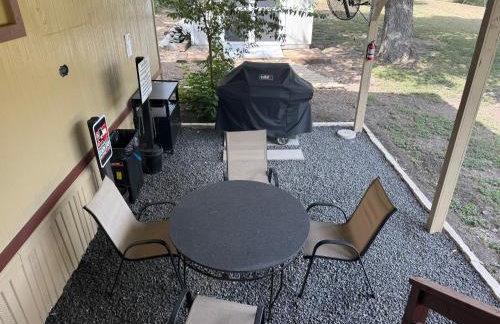 Gorgeous 10 Acre Estate POOL HOT TUB GAME ROOM - Foto 71