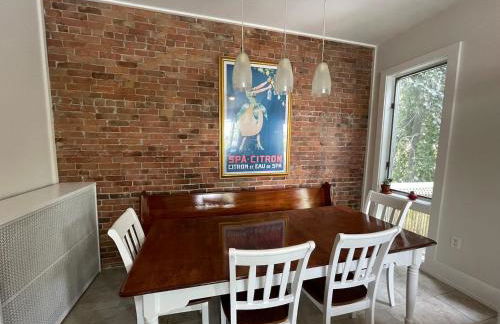 Over-sized 2levels, 3b-2ba, Victorian, Patio, Pkg - Foto 4