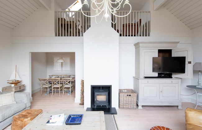 Superior House for 6 Near Beach w Parking Garden - Foto 5