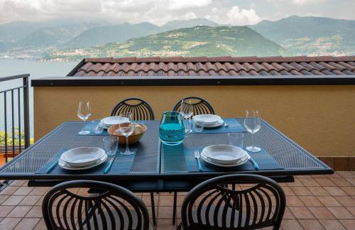 Italian vacation Homes - Iseo Lake Vista Retreat - Photo 23