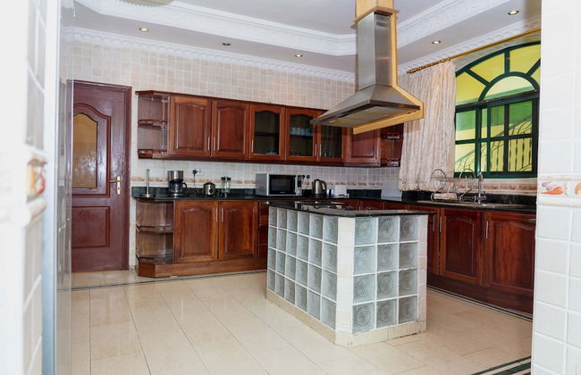 Luxury Residence with Ocean View in Masaki - Photo 66