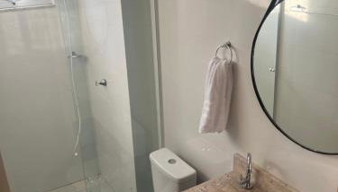 Apartamento com jardim e ar condicionado na sala e quartos na Av Blumenau - Foto 2