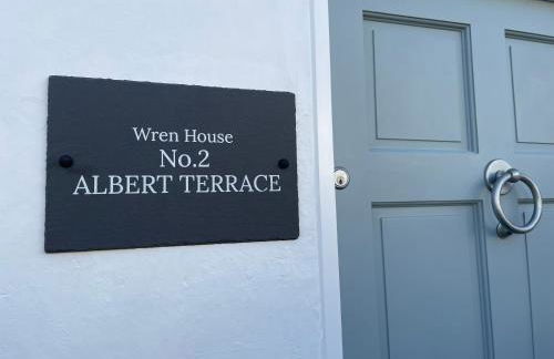 Wren House - Photo 2