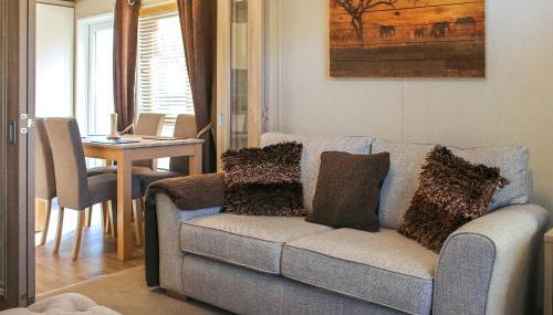 Burnside Lodge - Photo 3