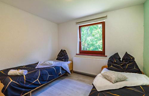 Ruhig gelegenes Reihenhaus Nähe Europapark & Messe, Haustiere kostenlos für Familien und Geschäftsreisende, Rechnung auf Anfrage möglich - Foto 16