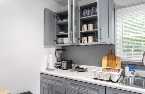 Entire 3bdr home w/parking, backyard, FirePit, BBQ - Foto 6