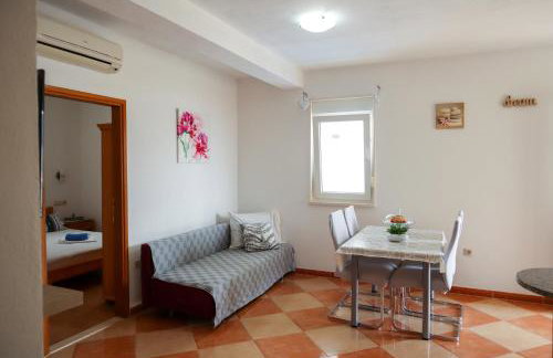 Apartment Valentina - private pool,200m from beach - Foto 11