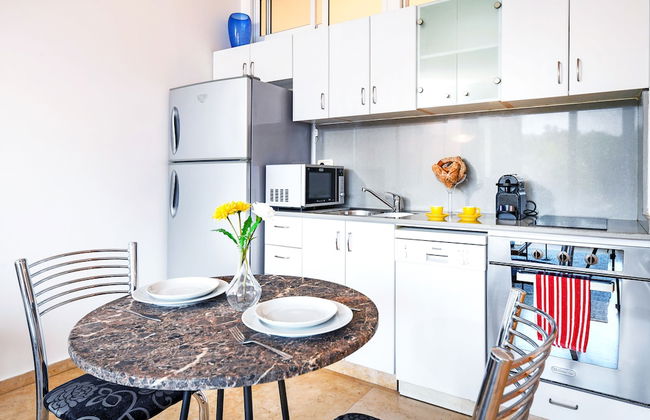 Deluxe 2BD Jaffa Dreams W Pool & Parking - Foto 11