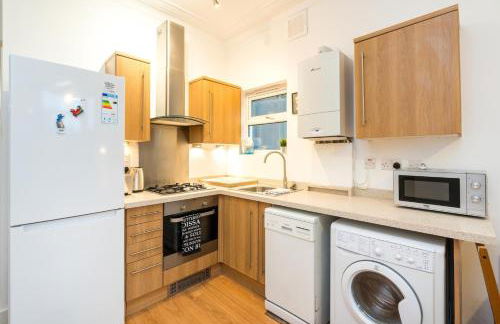 NEW Stylish 1 Bedroom Flat with Garden | London - Foto 24