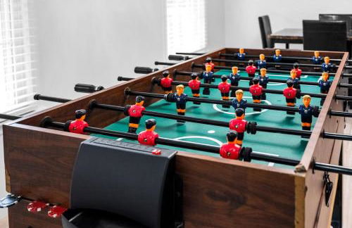 Lilburn Gateway with Game Loft, Fire Pit, Stone Mountain - Foto 51