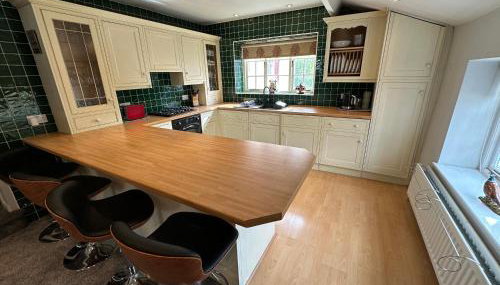 Eagle Cottage - Photo 1