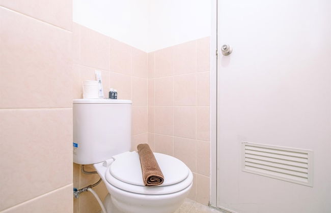 Cool and Warm 2BR at 7th Floor Podomoro Golf View Apartment - Foto 16