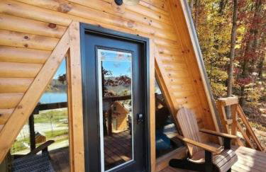 Rustic Tree A-Frame with Original Design by Tappan Lake in Ohio - Foto 28