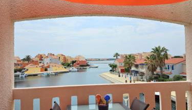 Nautica bulles jacuzzi privatif vue lac marin - Foto 3