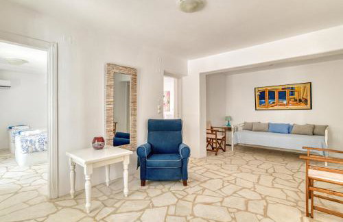 Villa by the Sea with pool Parasporos Paros 1 - Foto 48