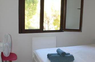 Casa con piscina y vistas al Pantano de San Juan - Foto 17