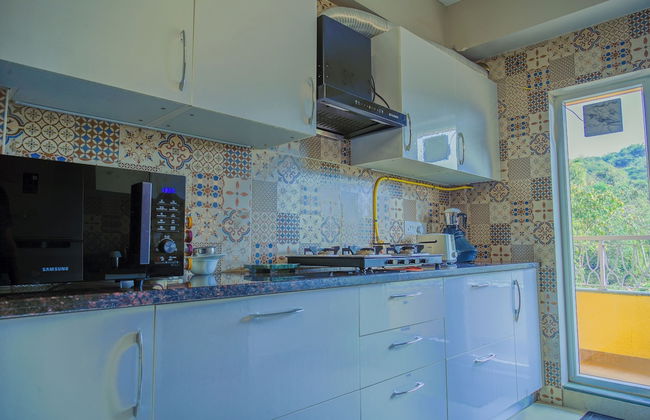 Alaya Stays Veera Marina 3 BHK Apartment - Foto 26