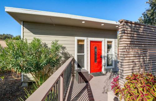 Solo Escape with Hot Tub! 10 Mi to Dtwn Sacramento - Foto 23