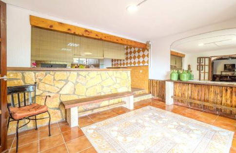 Spacious House in Can Trabal - Foto 25