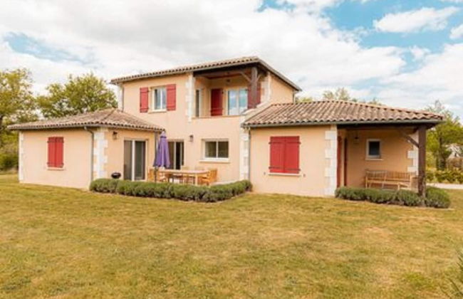 Modern Villa With Large Garden - Foto 1