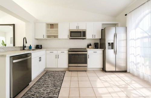 WaterView 4 miles to Disney 3Br 2Ba Pool Home - Foto 8