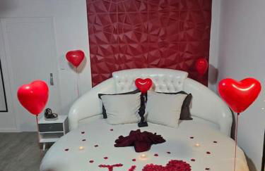 Logement Romantique Jacuzzi spa - Foto 15