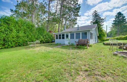 Pet Friendly Mullett Lake Cabin with Dock! - Foto 23